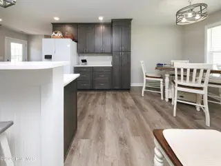 100 Cutters Lane, Elizabeth City, NC 27909 – photo 8: Kitchen Dining