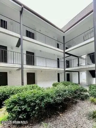 460 Racine Drive 2 Units, Wilmington, NC 28403 — 4-bedroom home in Campus Edge, Wilmington, NC, photo 7 of 16