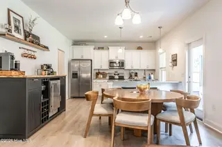 433 Kendall Drive, Southern Pines, NC 28387 – photo 11: Breakfast Nook