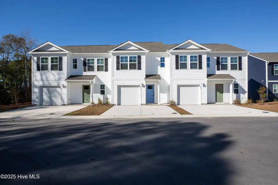 118 N Grassland Road Unit 16, Surf City, NC 28445 – photo 1 of 49: GrasslandS121-125-1FDRHL33A4338 copy