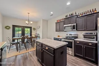 607 Coral Reef Court, Sneads Ferry, NC 28460 — 5-bedroom home in Bridgeport, Sneads Ferry, NC, photo 8 of 65: 38-print-_RAD6716