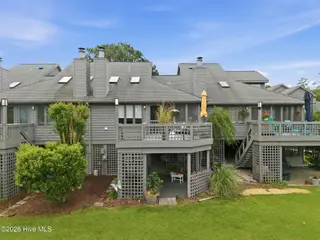 122 Forecastle Court, Washington, NC 27889 – photo 2: 6-web-or-mls-DJI_20260501094033_0006_D