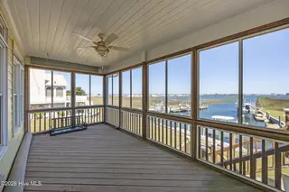 1711 E Fort Macon Road, Atlantic Beach, NC 28512 – photo 15: Screened in Porch
