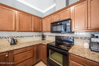 4101 Bluebill Drive 6, Greenville, NC 27858 – photo 20: 25-web-or-mls-BLS_0045