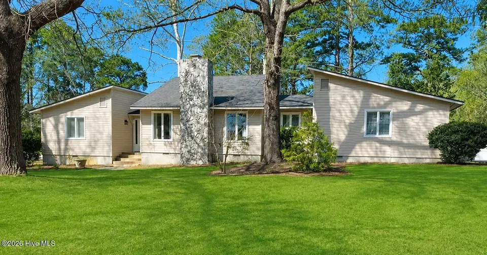 2422 Tram Road, New Bern, NC 28562 – photo 1 of 24: Front