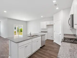 219 Surfside Landing Boulevard Lot 141, Hubert, NC 28539 – photo 10: Centerway25254kitDRHortonL33A2-018-029-1