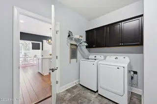101 Balboa Court, New Bern, NC 28560 – photo 13: 27-web-or-mls-27-print-0C0A6712-Edited c