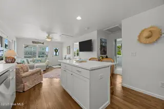1625 S Shore Drive, Surf City, NC 28445 – photo 13: 26-web-or-mls-IMG_1234