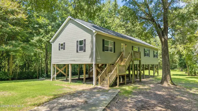 309 Burgaw Creek Loop Road, Burgaw, NC 28425