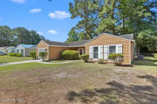 721 Shadowridge Road, Jacksonville, NC 28546 – photo 3