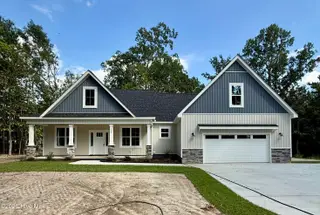 200 S Dimock Road, Washington, NC 27889 – photo 1: IMG_4208