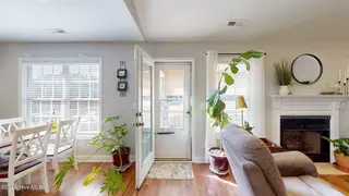 327 Oakmont Drive, Hampstead, NC 28443 – photo 14: 327-Oakmont-Dr (40)