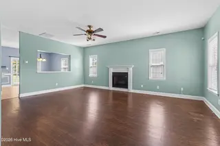 160 Macdonald Boulevard, Havelock, NC 28532 – photo 8: Living Room