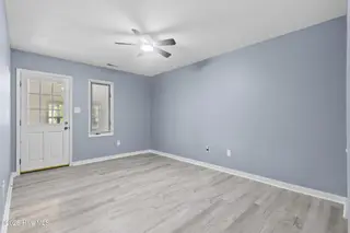 15a Masters Court Drive, New Bern, NC 28562 — 2-bedroom townhome in River Bend, New Bern, NC, photo 17 of 36: 15a Masters Court Drive