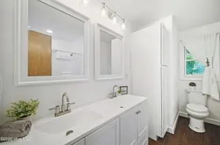 413 Hickory Drive, Elizabeth City, NC 27909 – photo 14: Bathroom 1