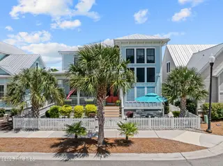 1229 Croaker Lane, Carolina Beach, NC 28428 – photo 3: 17-web-or-mls-DJI_20250715075056_0152_D
