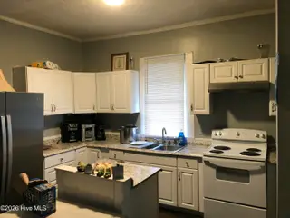 102 S 11th Street, Wilmington, NC 28401 – photo 3