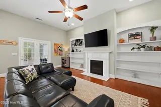 8116 Saltcedar Drive, Wilmington, NC 28411 – photo 10: 9_8116_saltcedar_dr_009