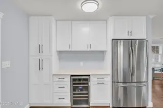 113 Yorkshire Lane, Wilmington, NC 28409 — 3-bedroom home in Lansdowne Estates, Wilmington, NC, photo 11 of 48: Kitchen