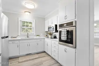 207 S Englewood Drive, Rocky Mount, NC 27804 – photo 12: Kitchen