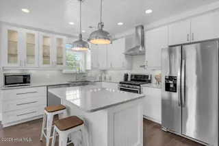 804 E Oak Island Drive, Oak Island, NC 28465 – photo 12: 13-Final 804 E Oak Island Dr-RJREM-0075