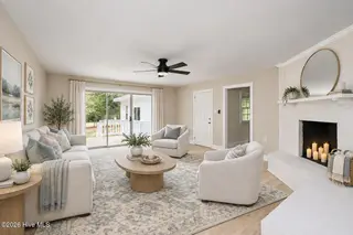 1114 Knollwood Drive NW, Wilson, NC 27896 — 4-bedroom home in Forest Hills, Wilson, NC, photo 5 of 31: 05_beyc6aba86eb5d975