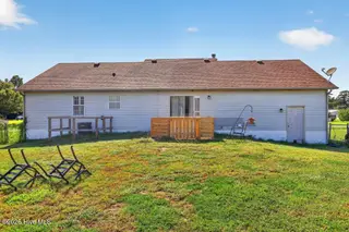 110 Green Tree Lane, Newport, NC 28570 – photo 5: IMG_4508