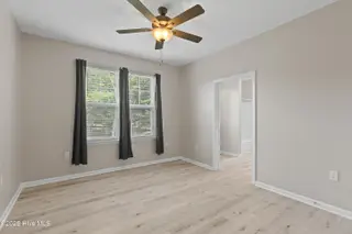 218 Spring Drive, Jacksonville, NC 28540 – photo 15: 17 (7)