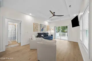 504 Cypress Circle SW, Shallotte, NC 28470 – photo 5: living room