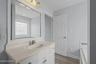 310 Joan Court, Beaufort, NC 28516 – photo 17: Master Bath