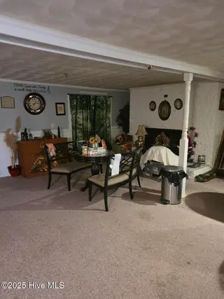 306 Greenfield Boulevard, Greenville, NC 27834 – photo 5: 20251205_121425