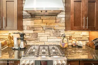 562 Westchester Place SW, Ocean Isle Beach, NC 28469 – photo 24: 562 Westchester Pl SW Ocean-print-028-02