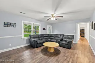 5203 Meadowbrook Drive, Trent Woods, NC 28562 – photo 14: Living Room