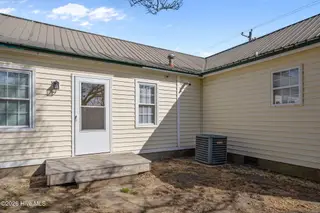 1304 Albemarle Avenue, Tarboro, NC 27886 – photo 11: 26-web-or-mls-IMG_0013 (1)