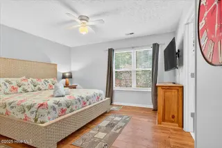 328 NE 41st Street, Oak Island, NC 28465 – photo 20: 33-https---www