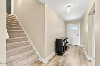 1504 Mainsail Road, Morehead City, NC 28557 – photo 7: Foyer