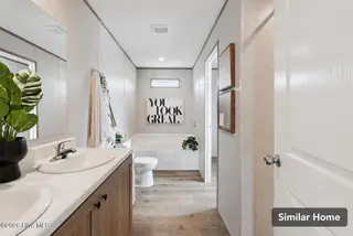 927 Mirror Lake Drive, Southport, NC 28461 — 3-bedroom manufactured home, Southport, NC, photo 13 of 19