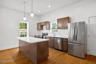 901 Walnut Street, Wilmington, NC 28401 – photo 14: IMG_2376