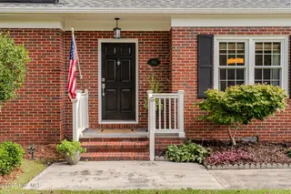 504 S Walker Street, Burgaw, NC 28425 — 3-bedroom home, Burgaw, NC, photo 3 of 58: 54-web-or-mls-504 S Walker St-54