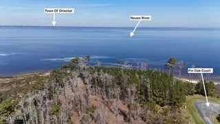 107 135 Pin Oak Court, Beaufort, NC 28516 – photo 23: DJI_20240315123237_0087_D Large