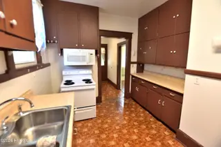 417 Nash Street, Rocky Mount, NC 27804 – photo 16: Kitchen