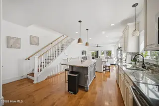313 Birmingham Avenue Unit 1, Carolina Beach, NC 28428 — 3-bedroom townhome, Carolina Beach, NC, photo 17 of 66: 23-web-or-mls-GRAE_313 Birmingham Ave 1-
