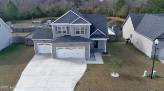 820 Tuscarora Trail, Jacksonville, NC 28546 – photo 5: IMG_6039
