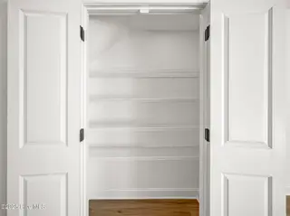 253 Townhome Lane 253, Southern Pines, NC 28387 – photo 6: DSC01698_699_700_701_702Interior02