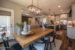 374 Glade Drive, Aberdeen, NC 28315 – photo 11: 13_Breakfast Nook (Large)