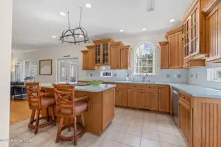 312 Lord Berkeley Drive, Emerald Isle, NC 28594 – photo 20: Kitchen