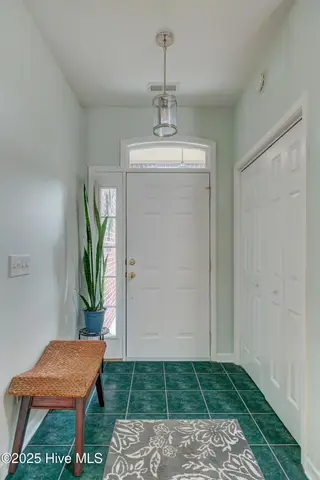 1102 Avenshire Circle, Wilmington, NC 28412 – photo 4: 1102AvenshireEdit-11