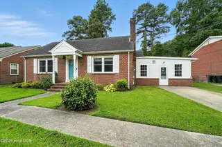 1109 W Main Street, Elizabeth City, NC 27909 – photo 4: 7_dsc09605