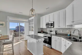 3809 Island Drive, North Topsail Beach, NC 28460 – photo 12: Kitchen, Second Level