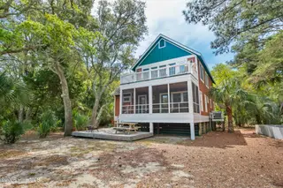 23 Dowitcher Trail, Bald Head Island, NC 28461 — 3-bedroom home in Stage I, Bald Head Island, NC, photo 2 of 48